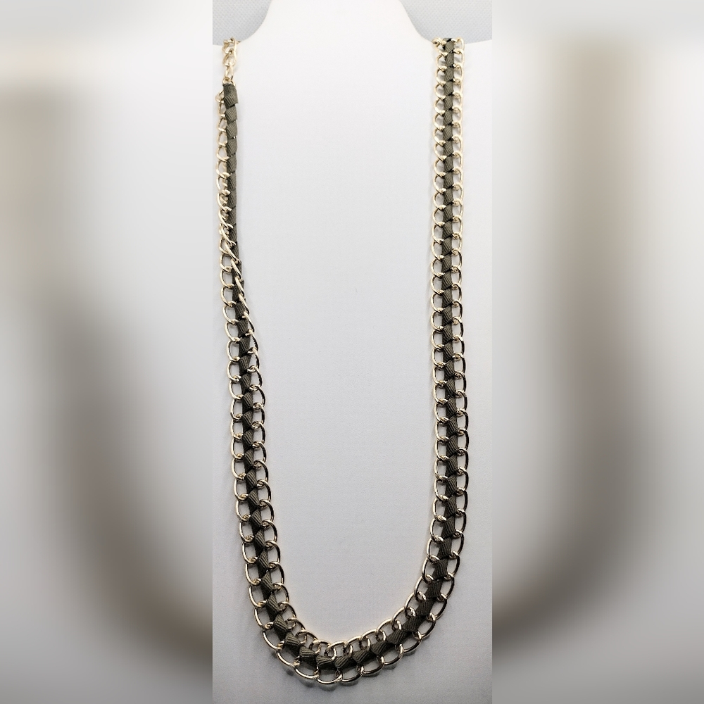 Fashion Gold Toned Chain Linked with Green Ribbon Necklace